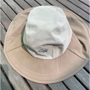 Outdoor Research Gore-Tex Hat Size M